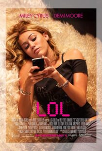 دانلود فیلم LOL 201220739-1708777772